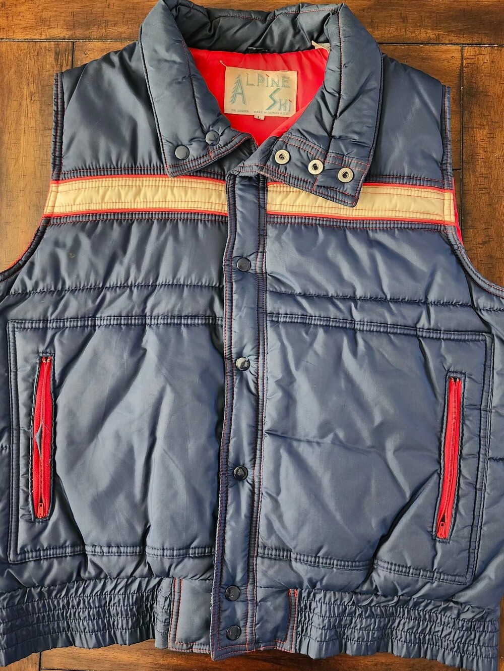 Vintage Alpine Ski Blue Puffer Vest Retro Stripe Men’s Large